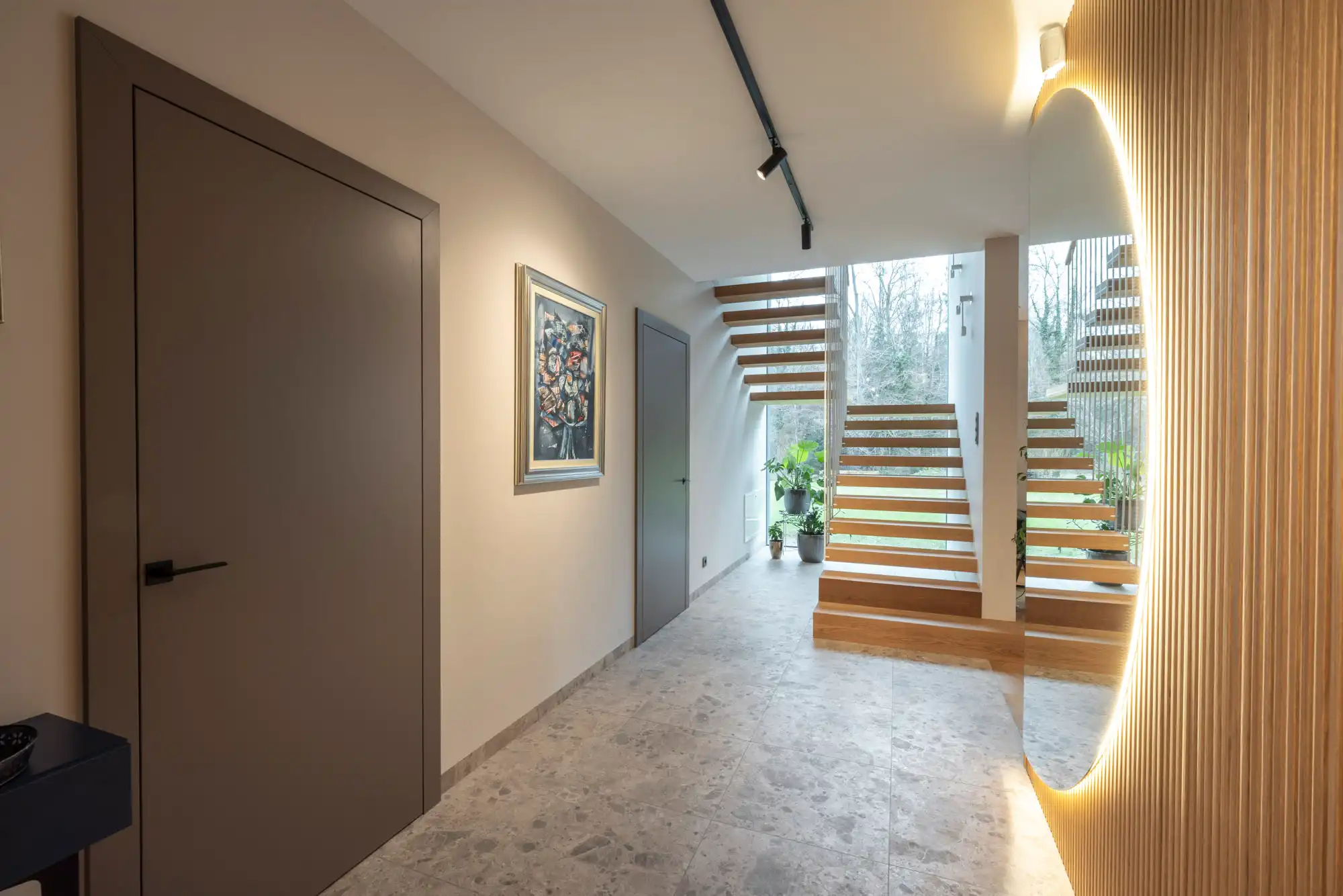 1_naslovna_Pohistvo_Potocnik_2024__MG_8227_Previews